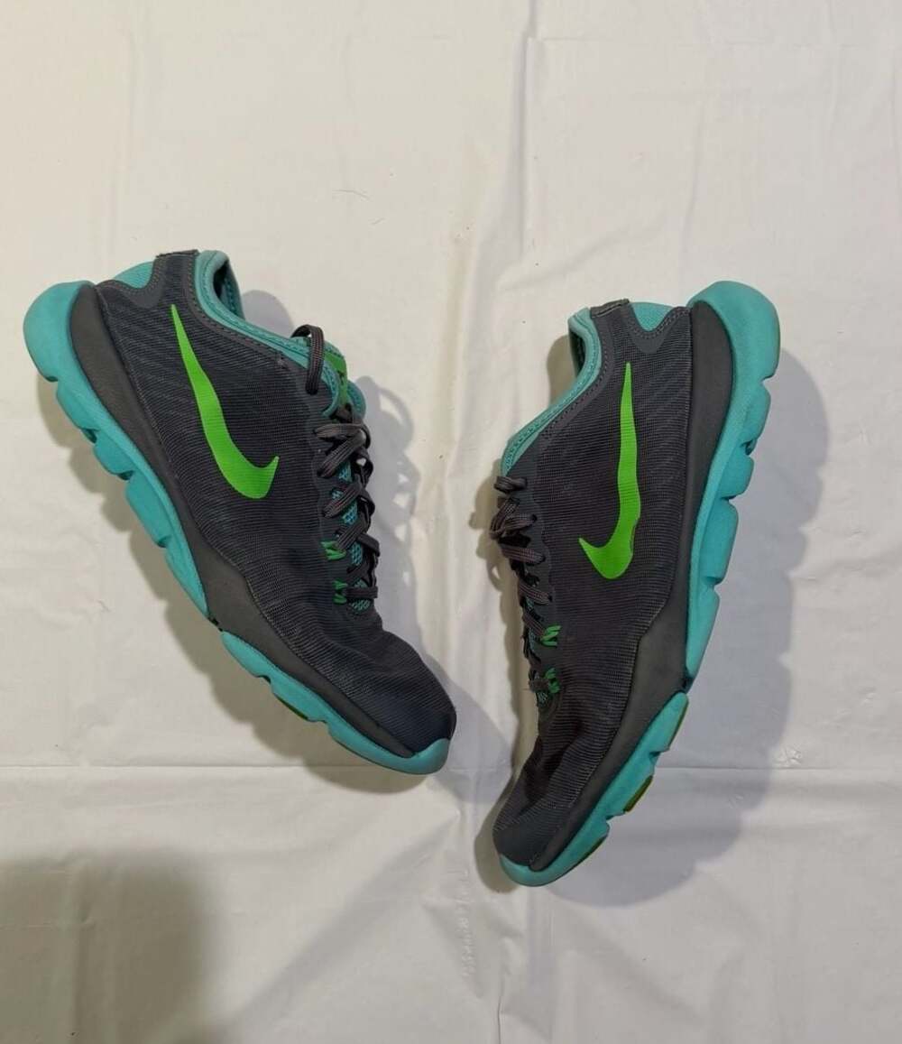 Nike Flex Supreme TR 4 Women's Training Shoes Grey and Teal Size 6.5